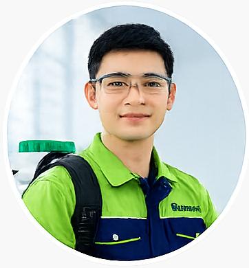 李华